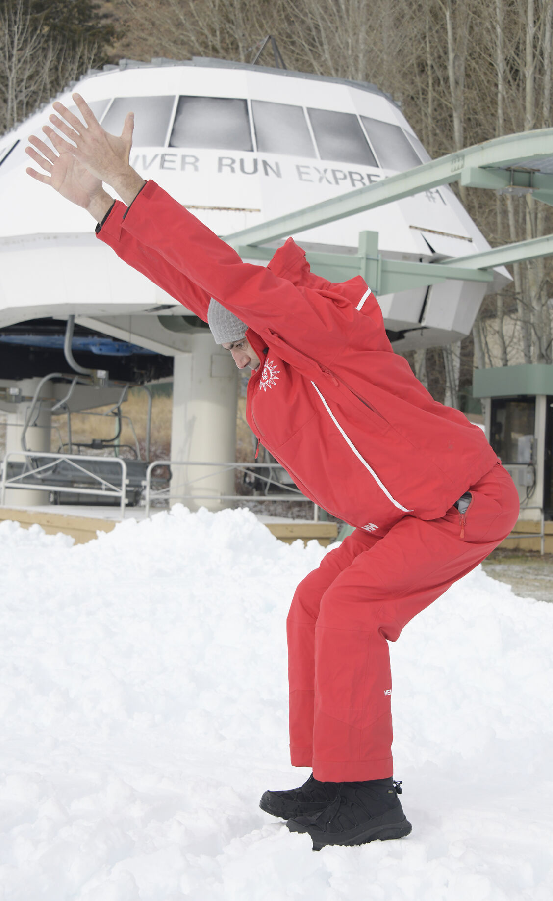 Warming up for the slopes with Shawn Phillips, 3